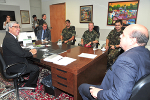 11 visita- com exercito ws 014